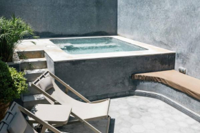 77 by Riad Club